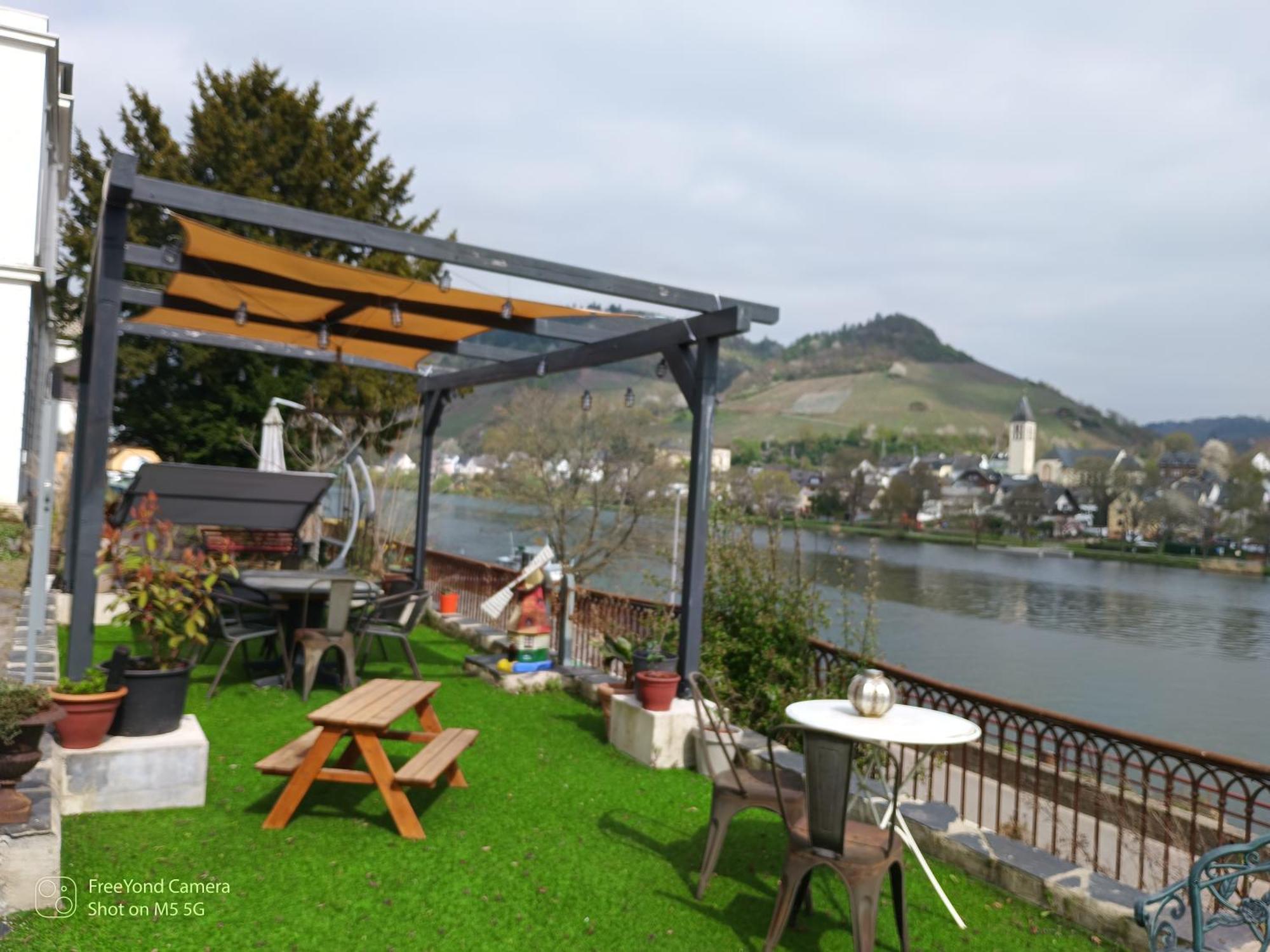Voll Ausgestattete Mit Moselblick Apartment