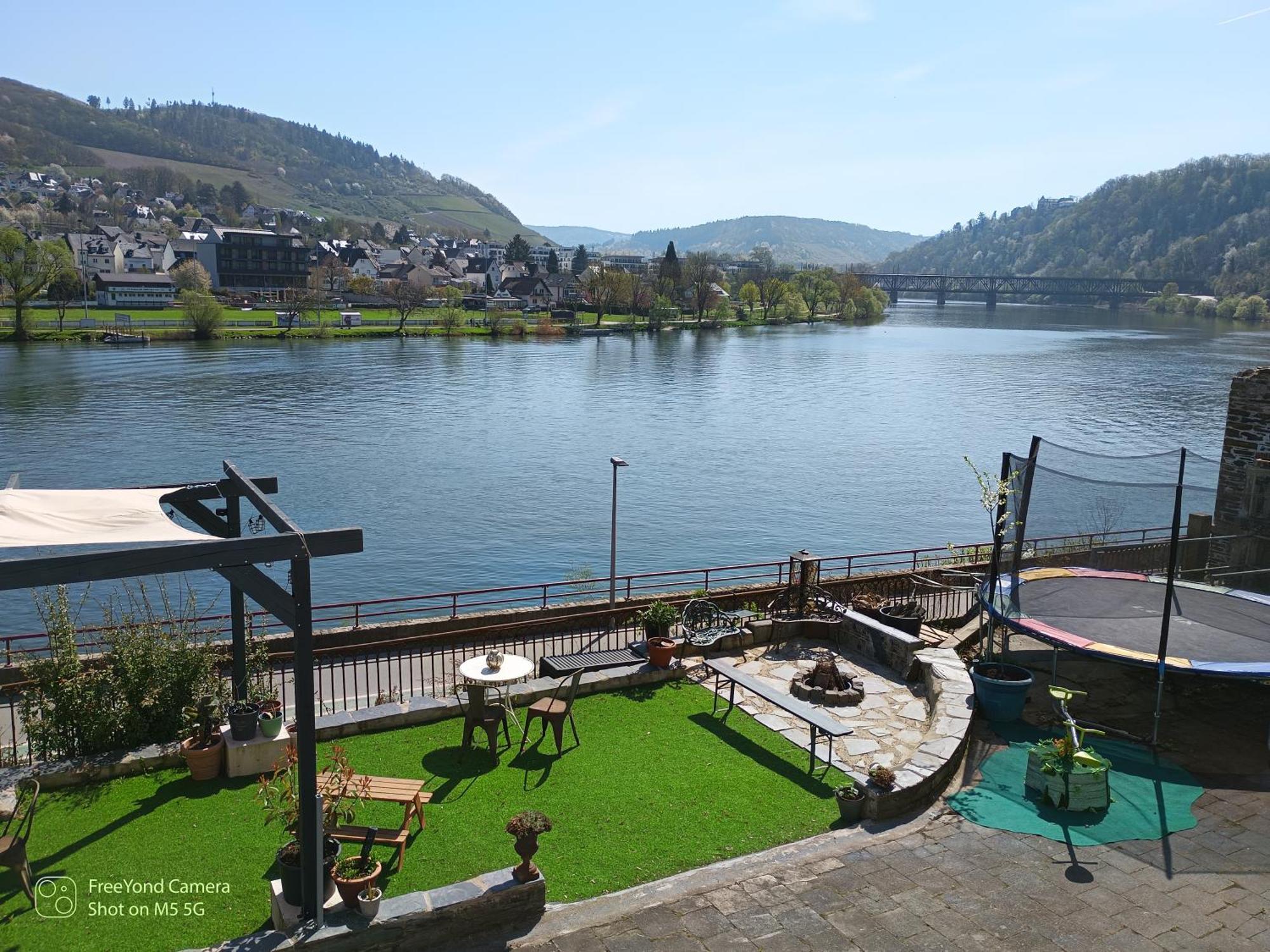 Voll Ausgestattete Mit Moselblick Apartment Alf